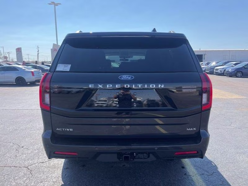 2026 Dark Matter Gray Metallic Ford Expedition Max Active 4X4 SUV