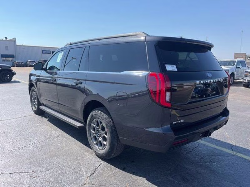 2026 Dark Matter Gray Metallic Ford Expedition Max Active 4X4 SUV