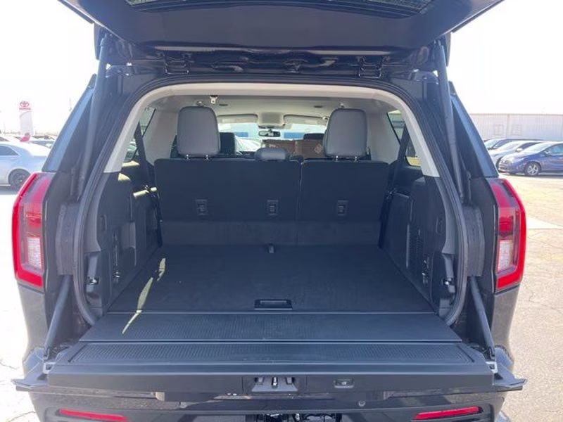 2026 Dark Matter Gray Metallic Ford Expedition Max Active 4X4 SUV