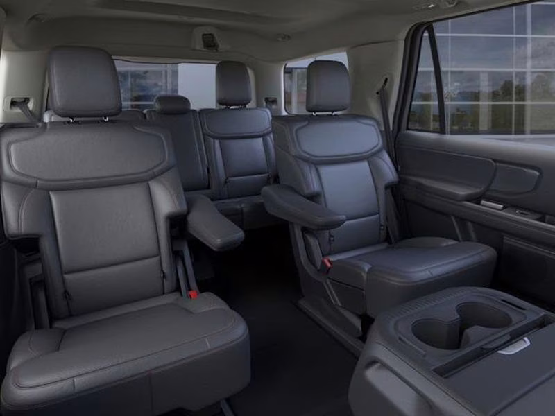 2026 Glacier Gray Metallic Tri-Coat Ford Expedition Active RWD SUV