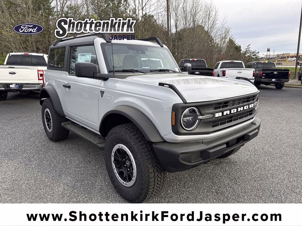 2026 Avalanche Gray Ford Bronco Base 4X4 SUV