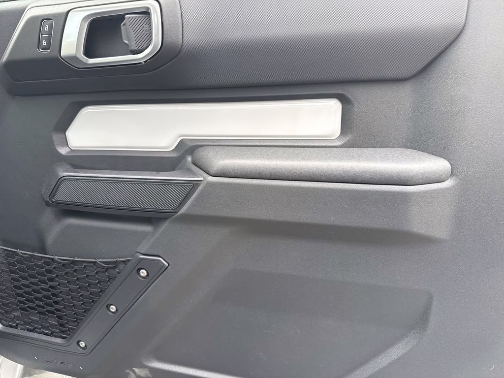 2026 Avalanche Gray Ford Bronco Base 4X4 SUV