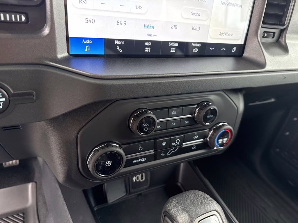 2026 Avalanche Gray Ford Bronco Base 4X4 SUV