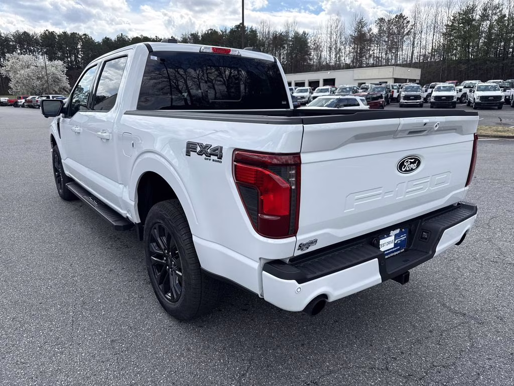 2026 Oxford White Ford F-150 XLT 4X4 Truck