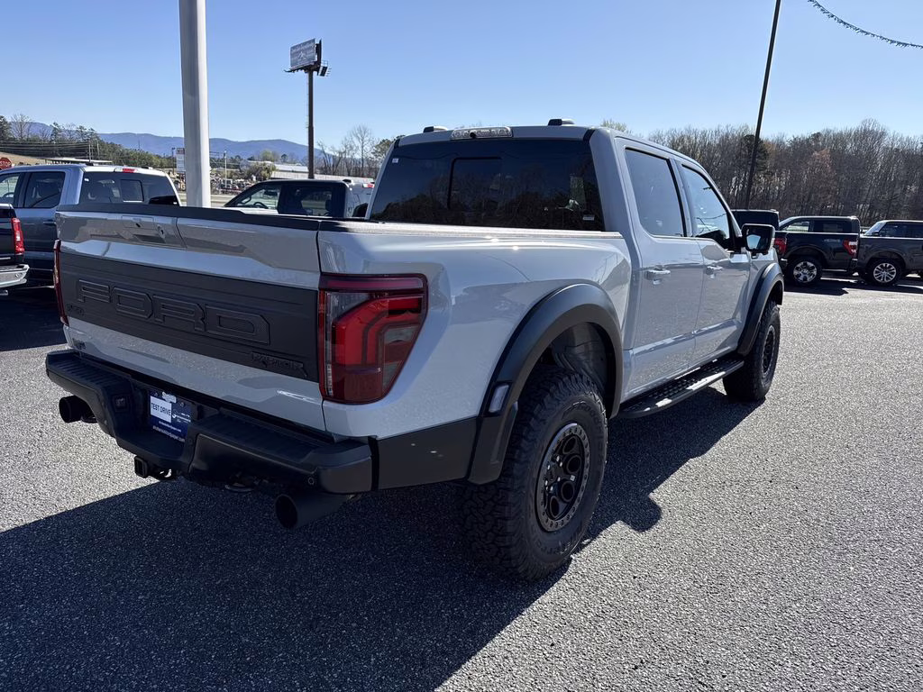 2026 Avalanche Ford F-150 Raptor 4X4 Truck