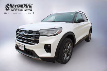 2026 White Metallic Ford Explorer Active 4X4 SUV