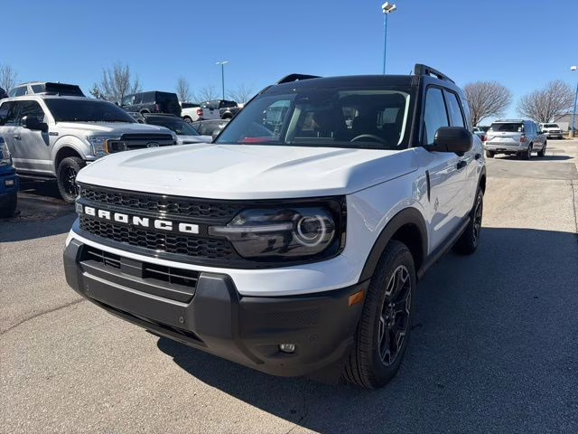 2026 White Ford Bronco Sport Outer Banks 4X4 SUV