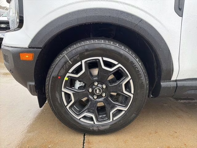 2026 White Ford Bronco Sport Outer Banks 4X4 SUV