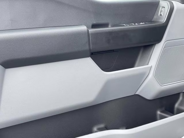 2026 Oxford White Ford Super Duty F-450 DRW XL 4X4 Chassis