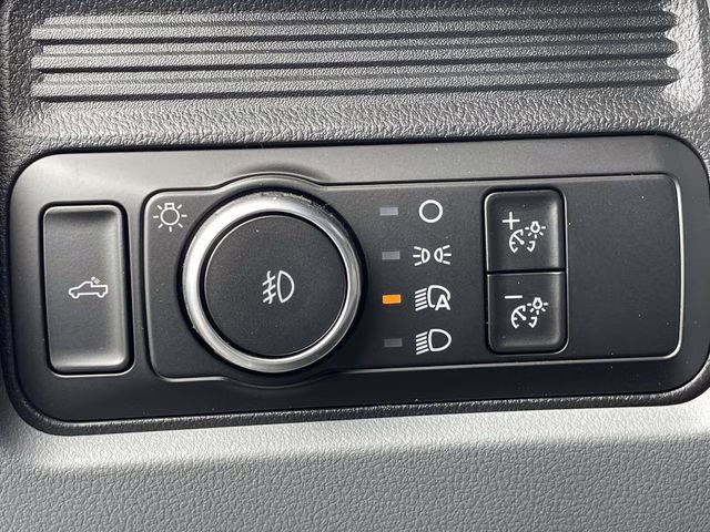 2026 Oxford White Ford Super Duty F-450 DRW XL 4X4 Chassis