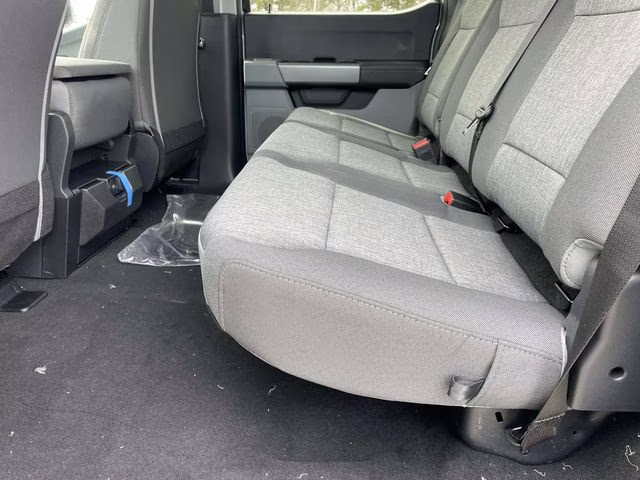 2026 Avalanche Ford Super Duty F-250 SRW XL 4X4 Truck