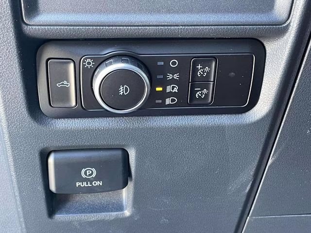 2026 Avalanche Ford F-150 XLT 4X4 Truck