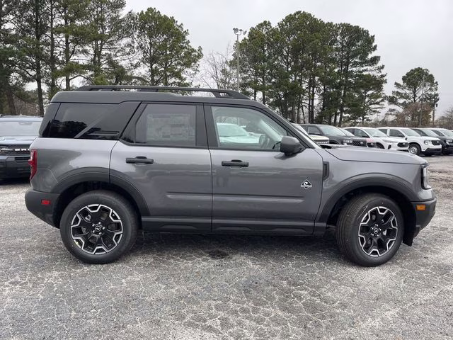 2026 Gray Metallic Ford Bronco Sport Outer Banks 4X4 SUV