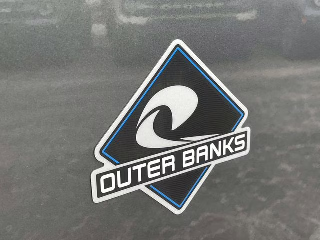 2026 Gray Metallic Ford Bronco Sport Outer Banks 4X4 SUV