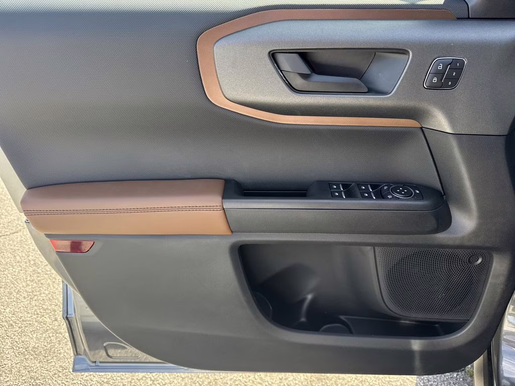 2026 Gray Metallic Ford Bronco Sport Outer Banks 4X4 SUV