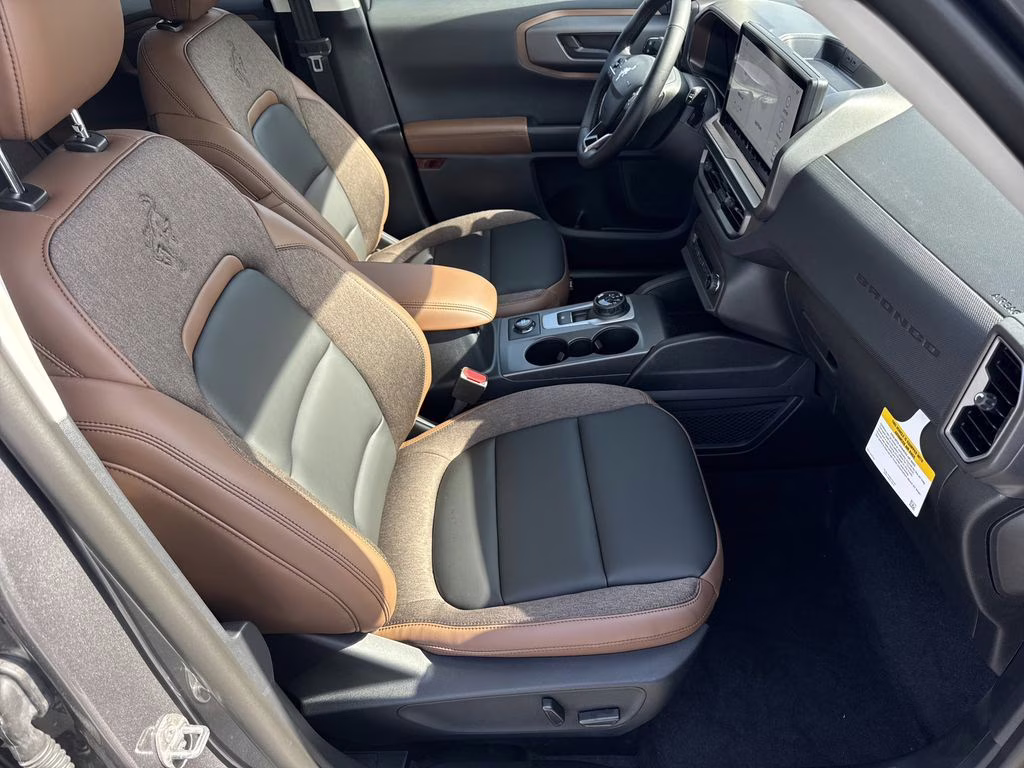 2026 Gray Metallic Ford Bronco Sport Outer Banks 4X4 SUV