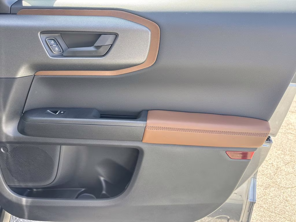 2026 Gray Metallic Ford Bronco Sport Outer Banks 4X4 SUV