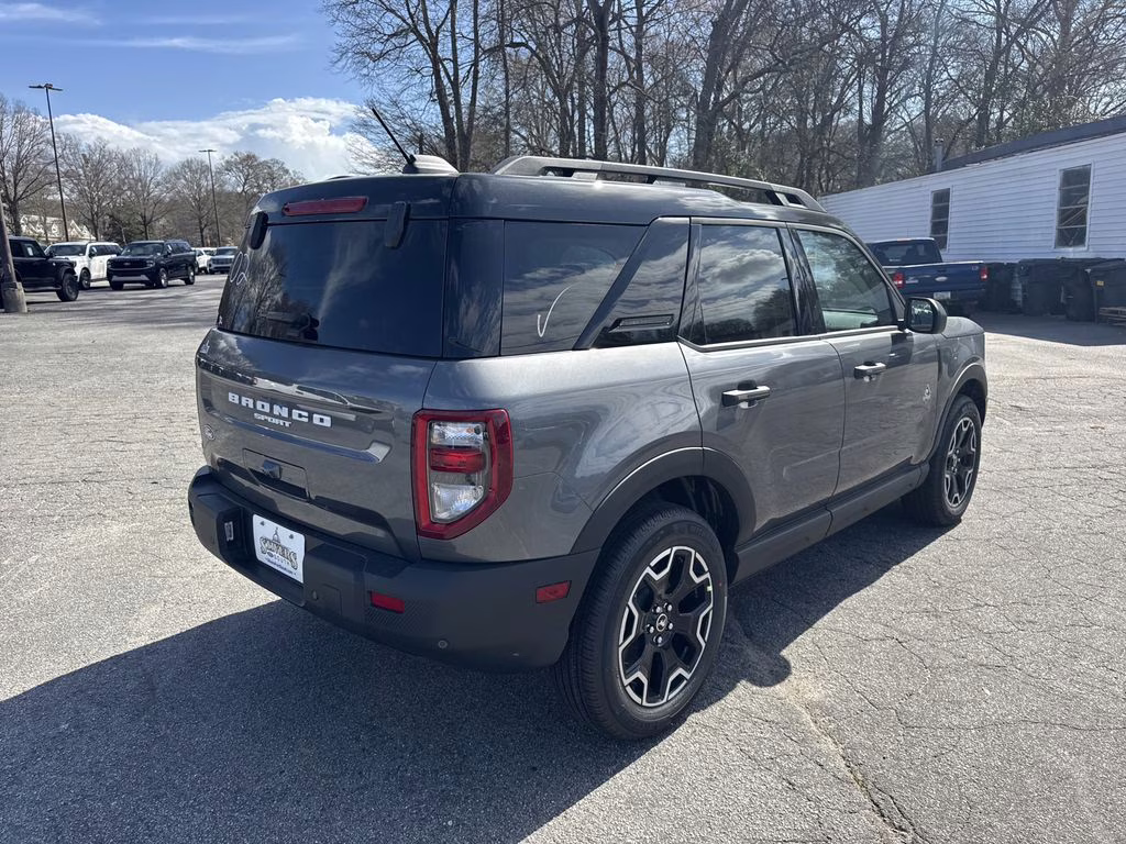 2026 Gray Metallic Ford Bronco Sport Outer Banks 4X4 SUV