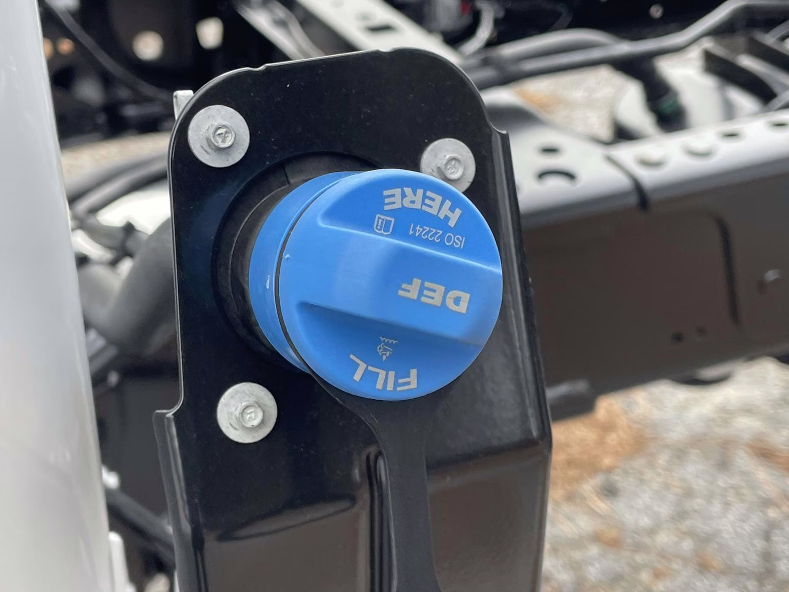 2026 Oxford White Ford Super Duty F-450 DRW XL RWD Chassis