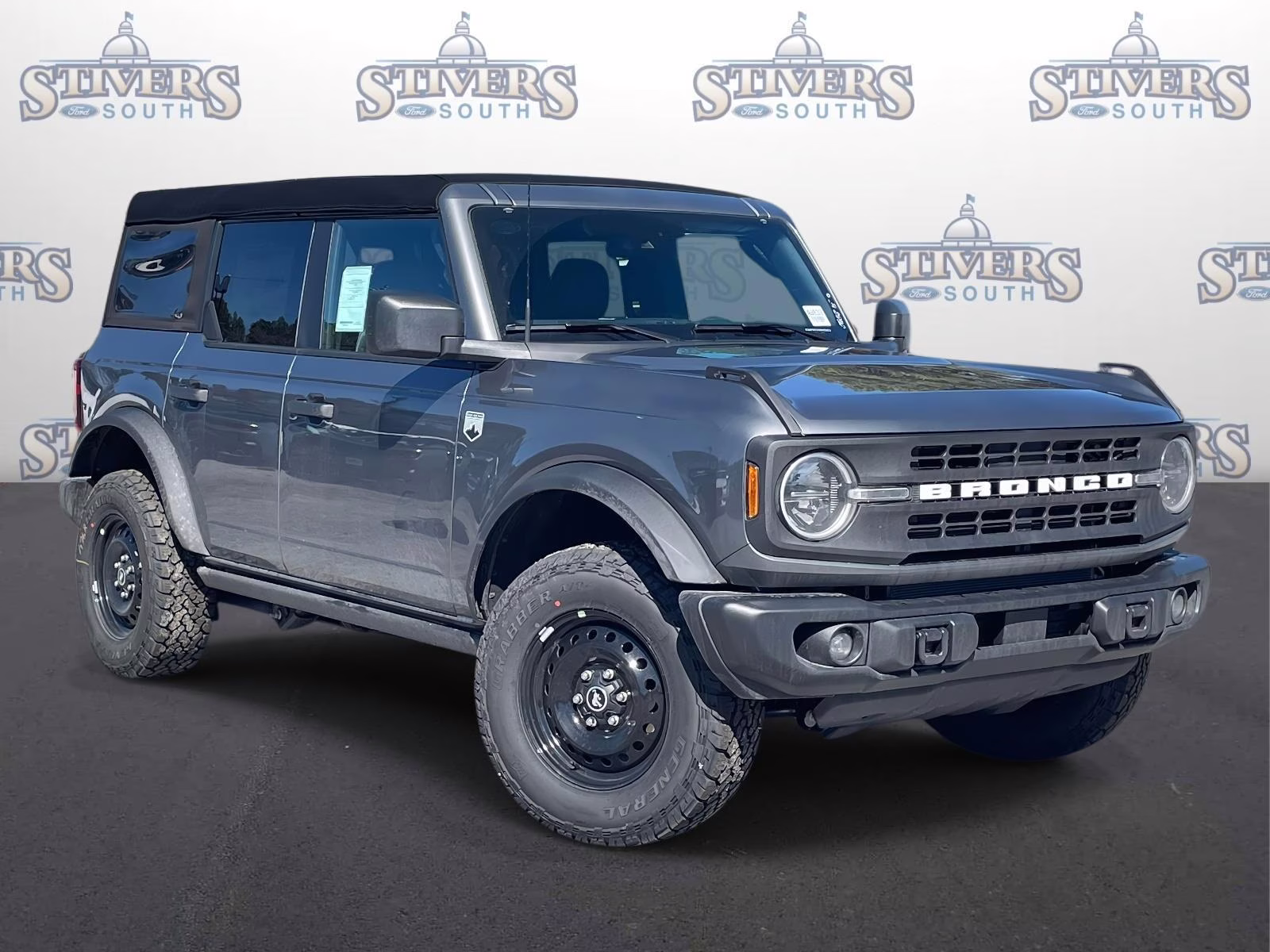 2026 Gray Metallic Ford Bronco Big Bend 4X4 SUV