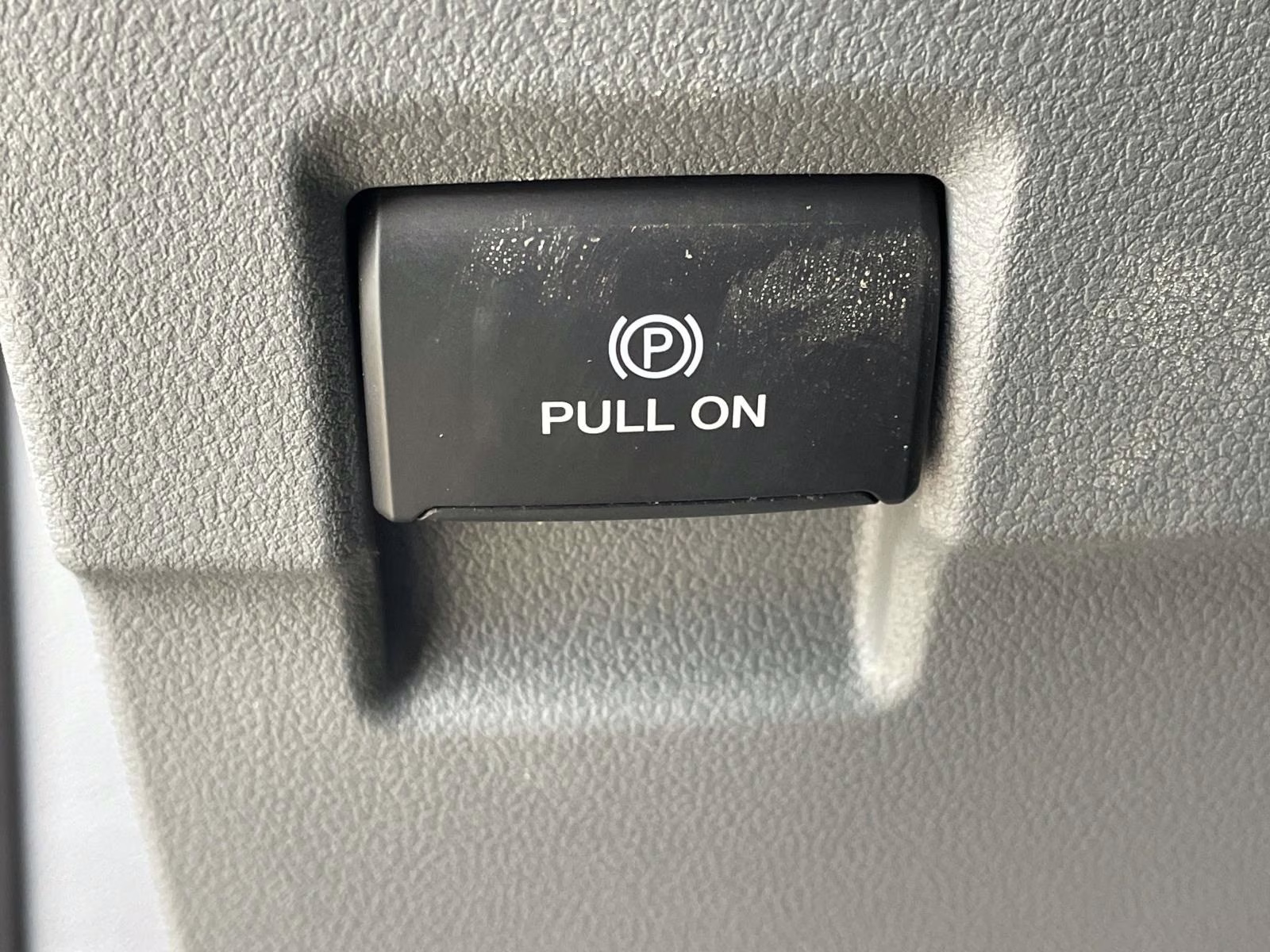 2026 Avalanche Ford Super Duty F-250 SRW XL 4X4 Truck