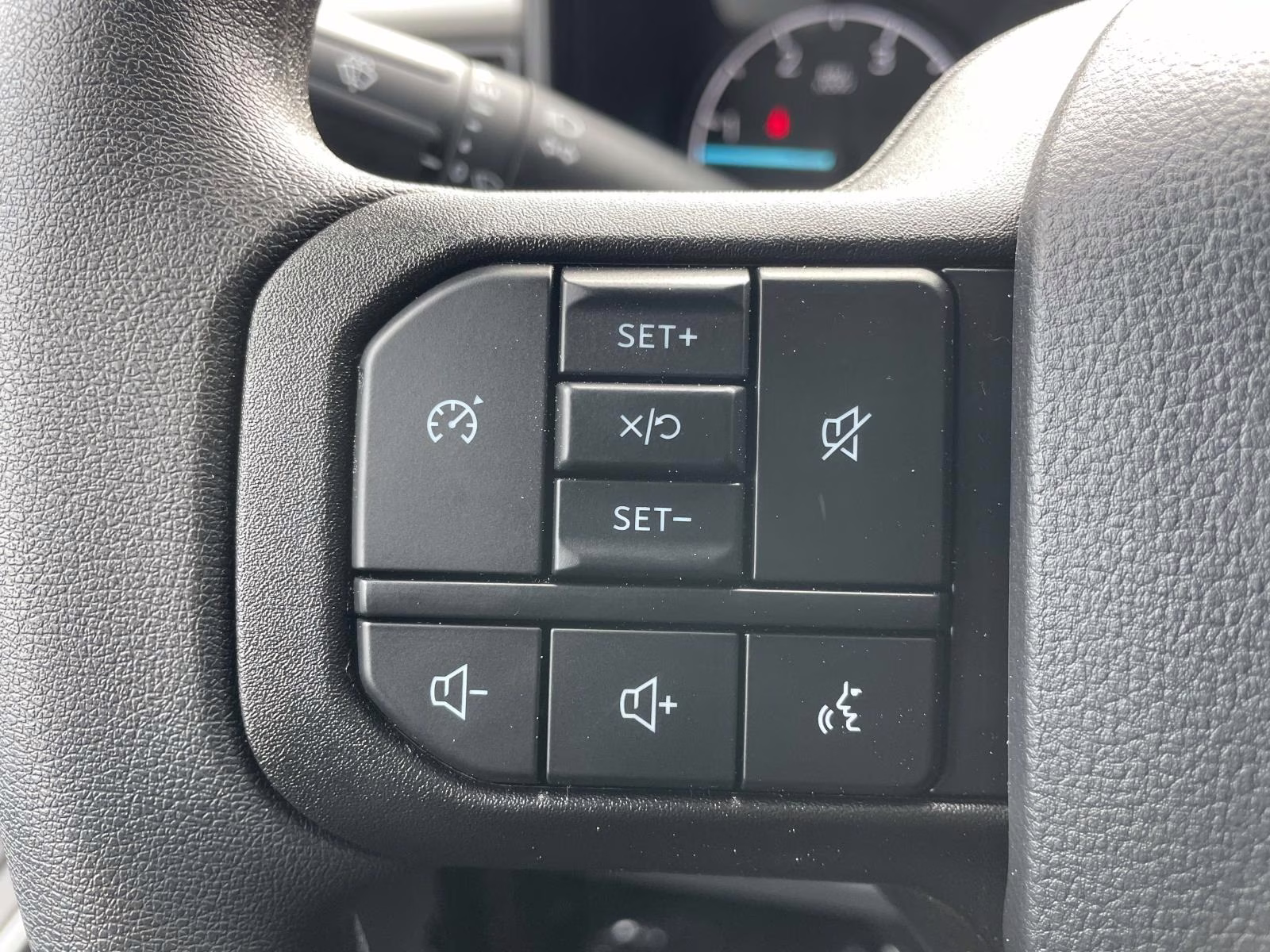 2026 Avalanche Ford Super Duty F-250 SRW XL 4X4 Truck