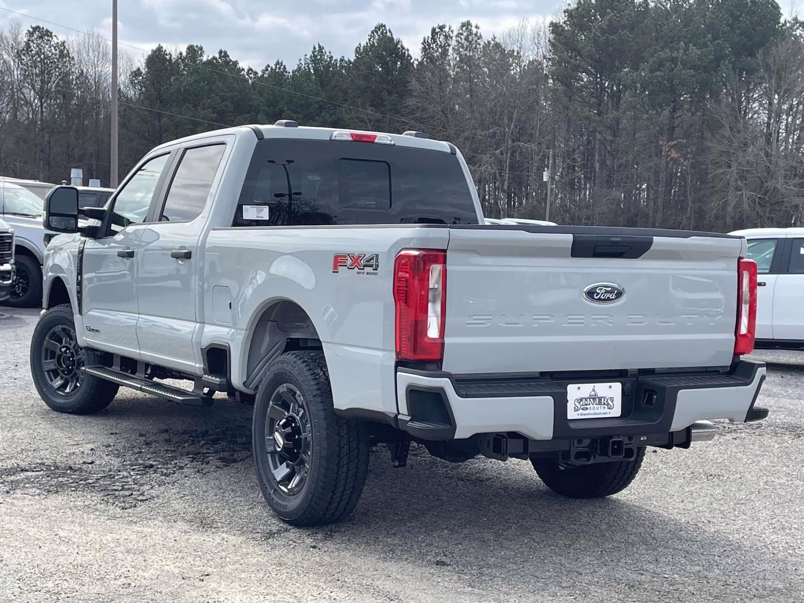 2026 Avalanche Ford Super Duty F-250 SRW XL 4X4 Truck