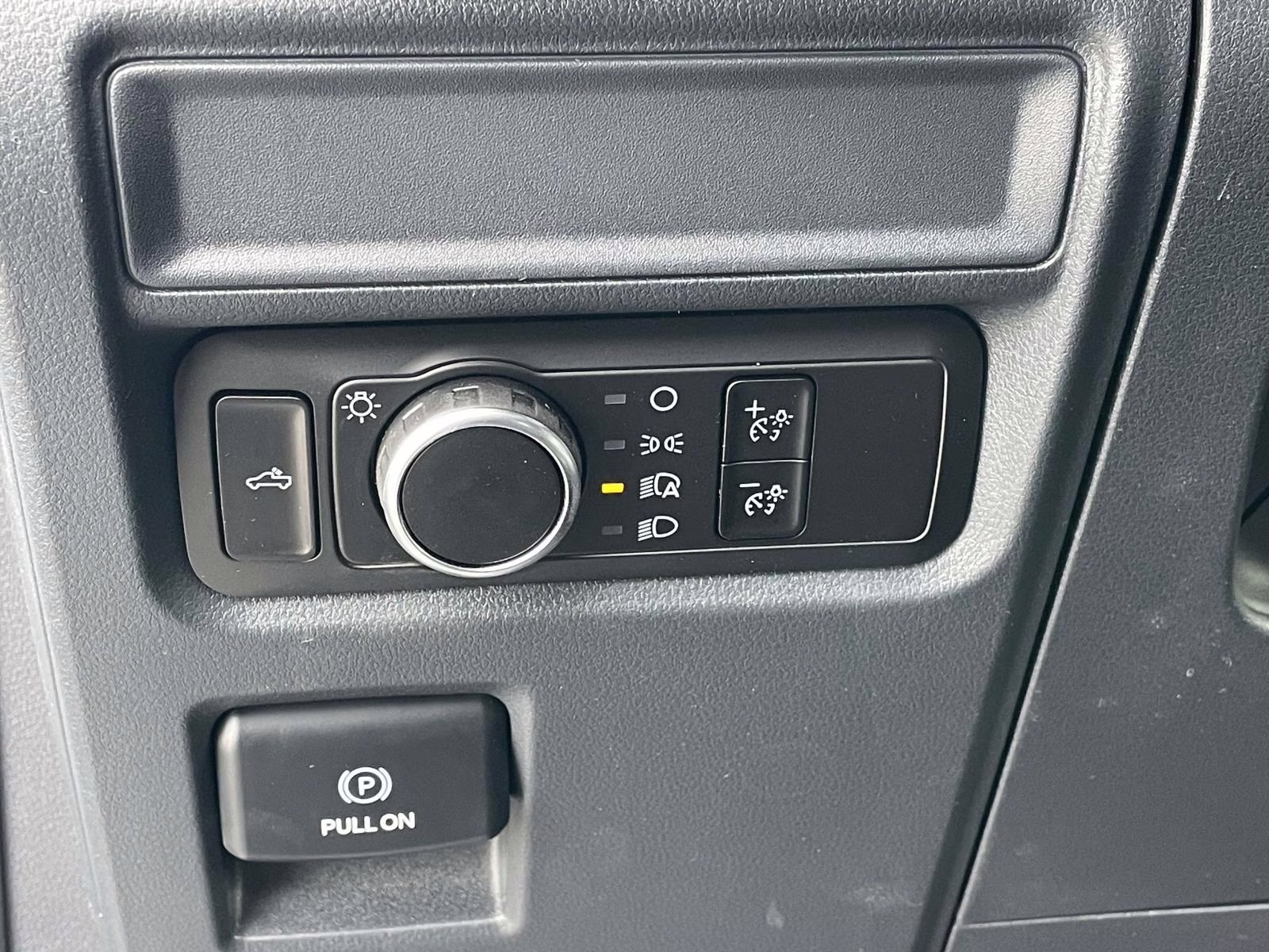 2026 Oxford White Ford F-150 STX RWD Truck