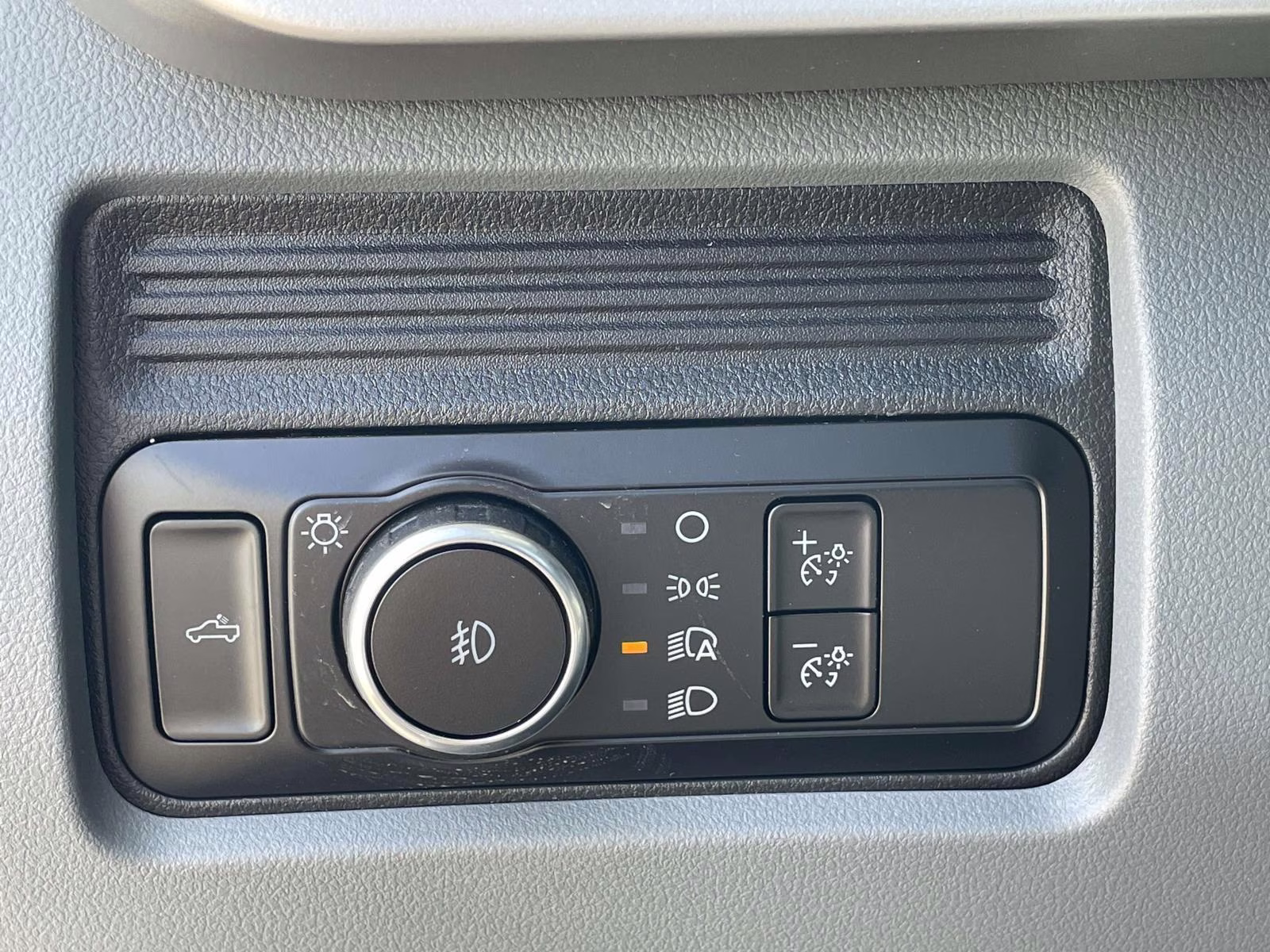 2026 Oxford White Ford Super Duty F-350 DRW XL RWD Truck