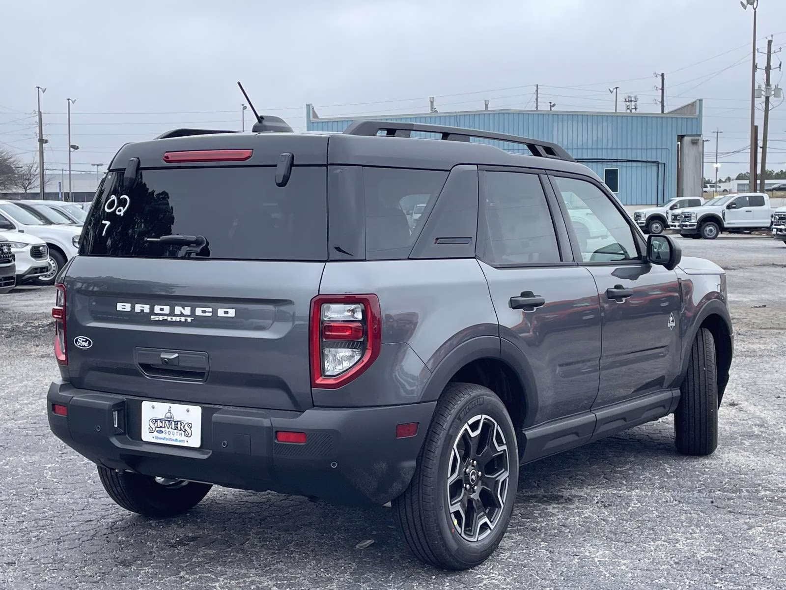 2026 Gray Metallic Ford Bronco Sport Outer Banks 4X4 SUV
