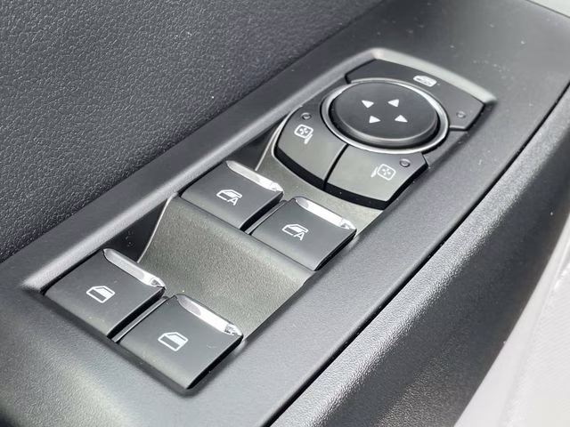 2026 Oxford White Ford Super Duty F-450 DRW XL 4X4 Chassis