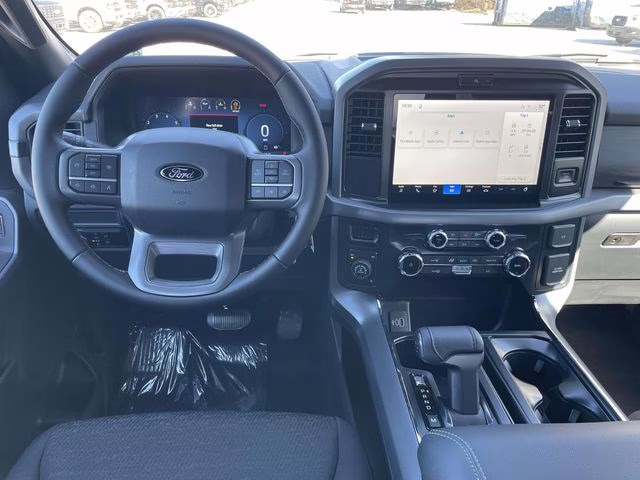 2026 Avalanche Ford F-150 XLT 4X4 Truck