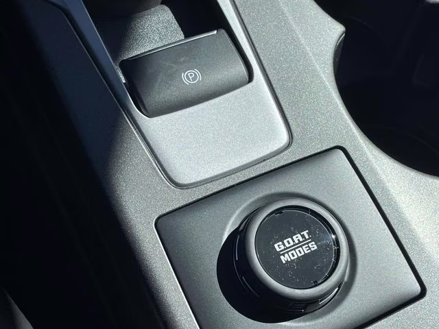 2026 White Metallic Ford Bronco Sport Outer Banks 4X4 SUV