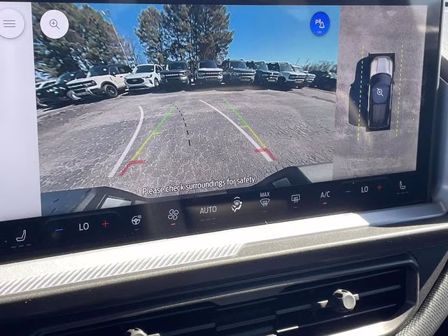 2026 White Metallic Ford Bronco Sport Outer Banks 4X4 SUV