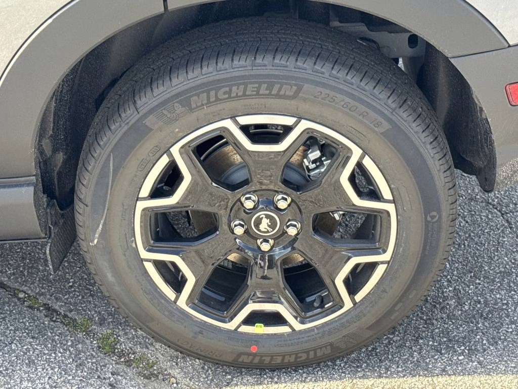 2026 Gray Metallic Ford Bronco Sport Outer Banks 4X4 SUV