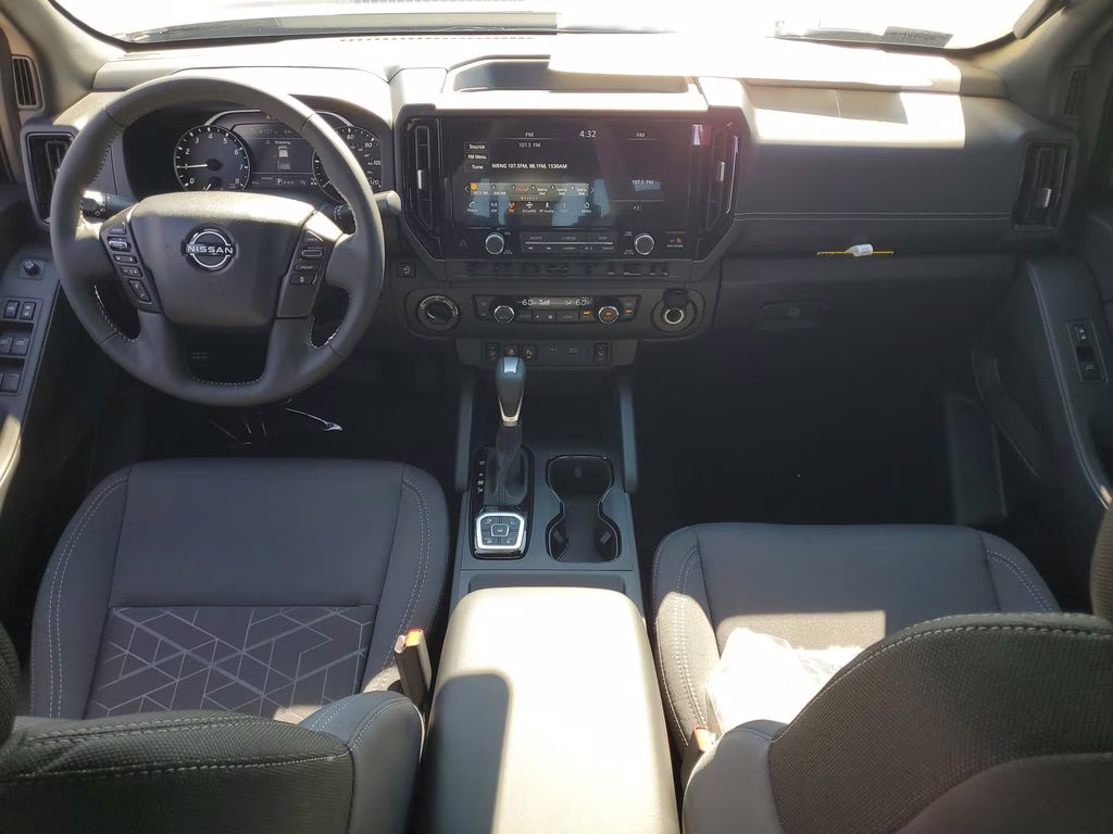 2026 Boulder Gray Pearl Nissan Frontier SV 4X4 Truck