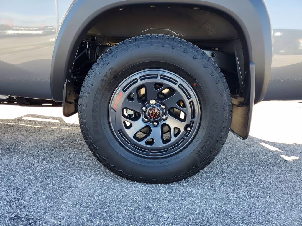 2026 Gun Metallic Nissan Frontier PRO-4X 4X4 Truck