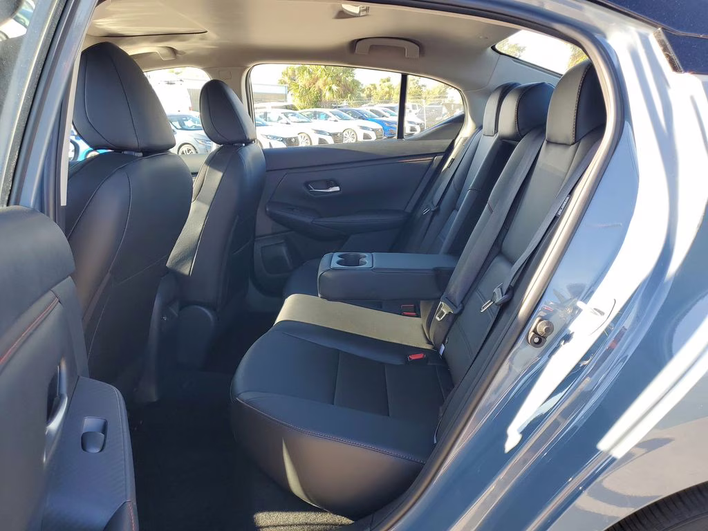 2025 Atlantic Gray/Super Black Nissan Sentra SR FWD Sedan