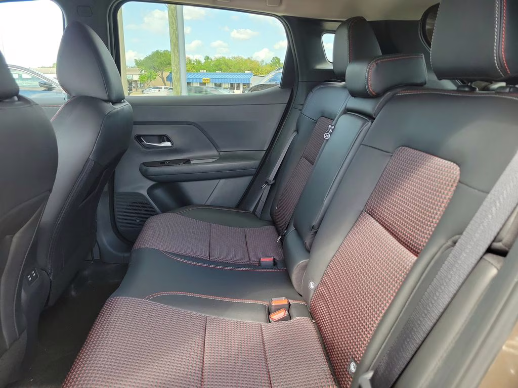 2026 Canyon Bronze Metallic Nissan Kicks SR FWD SUV