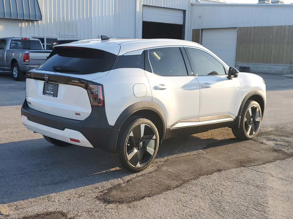 2026 Aspen White Tricoat Nissan Kicks SR FWD SUV