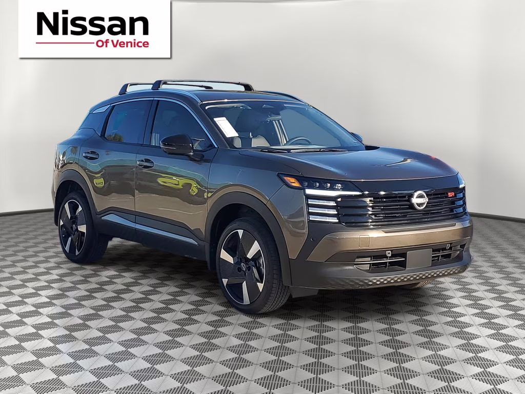 2026 Canyon Bronze Metallic Nissan Kicks SR FWD SUV