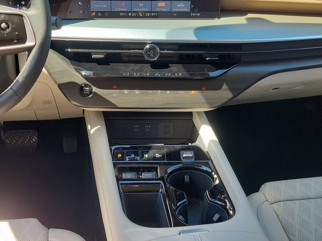 2026 Everest White Pearl Tricoat Nissan Murano Platinum AWD SUV