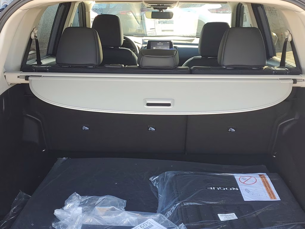 2026 Boulder Gray Pearl Nissan Rogue SV FWD SUV