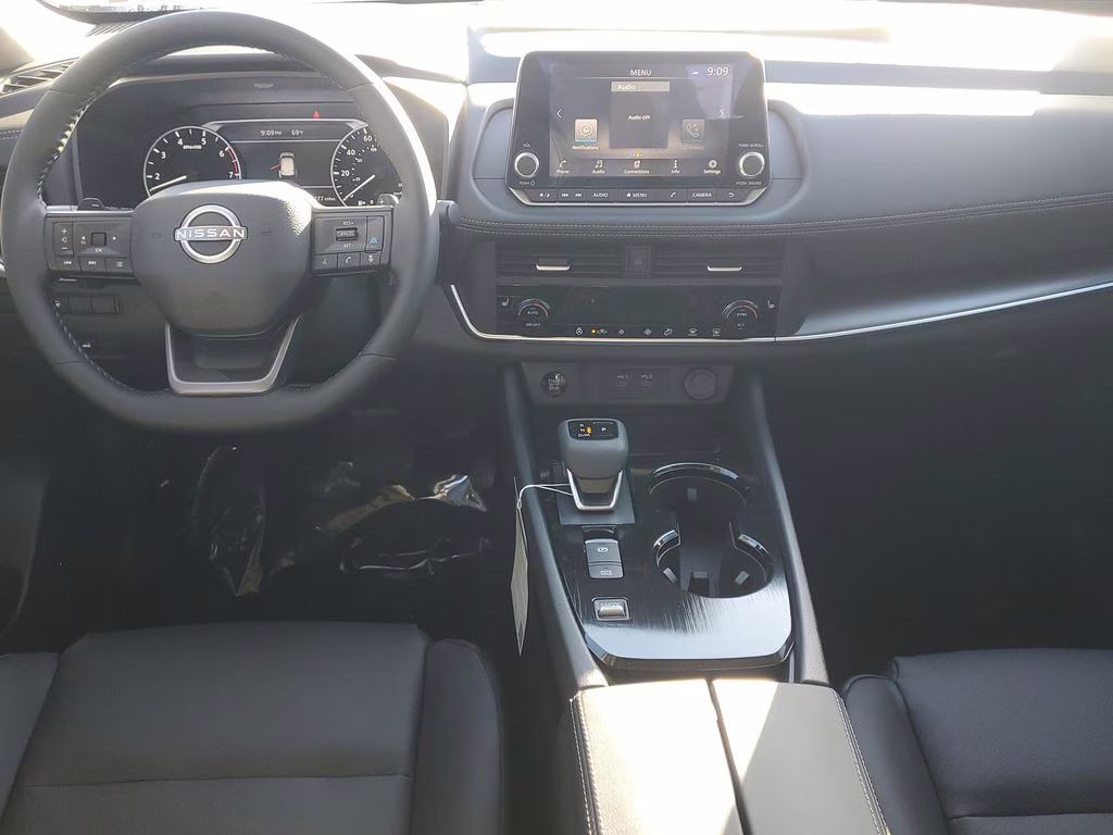 2026 Boulder Gray Pearl Nissan Rogue SV FWD SUV