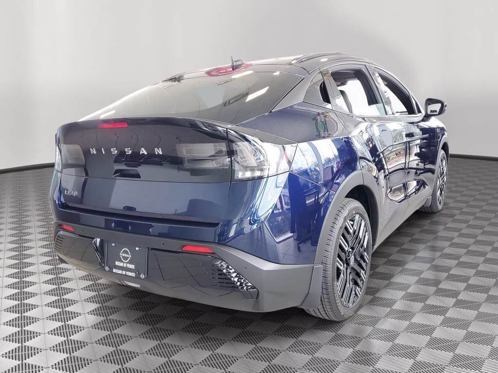 2026 Deep Ocean Blue Pearl Nissan LEAF PLATINUM+ FWD SUV