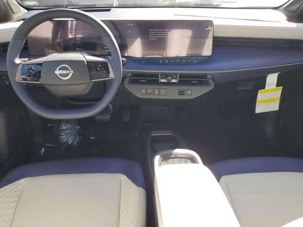 2026 Coulis Red Metallic/Black Nissan LEAF PLATINUM+ FWD SUV