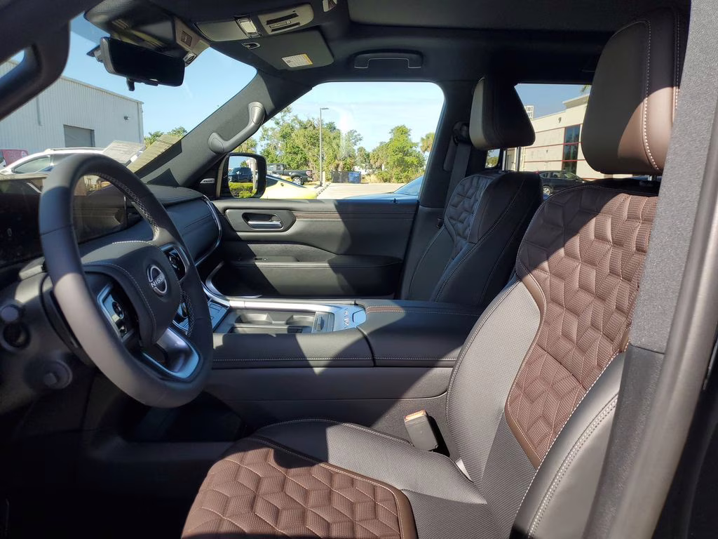 2025 Nissan Armada Platinum Reserve - Photo 12