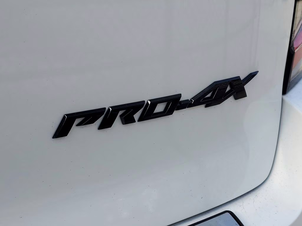 2026 Aspen White Tricoat Nissan Armada PRO-4X 4X4 SUV