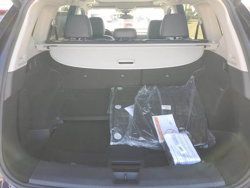 2026 Deep Ocean Blue Pearl Nissan Rogue Platinum AWD SUV
