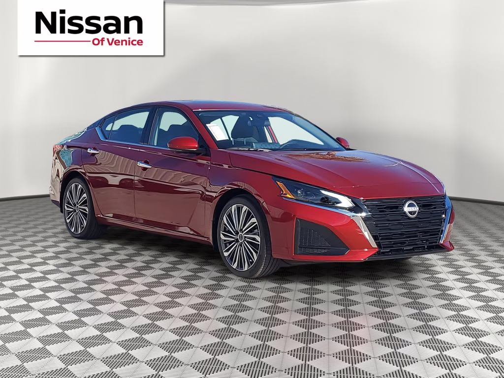 2025 Scarlet Ember Nissan Altima 2.5 SL FWD Sedan